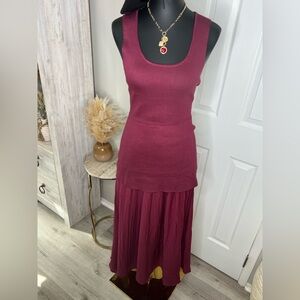Elegant Burgundy Sleeveless Dress